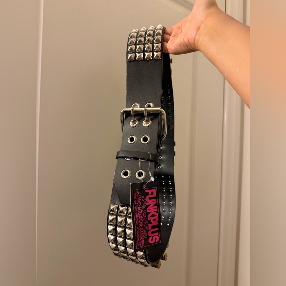 FUNK PLUS 4 Row Studded Bullet Belt RARE - Picture 5 of 5